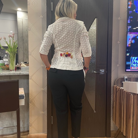 Fuego cotton eyelet embroidered white 3/4 sleeve jacket IT44 US8 - Picture 4 of 14